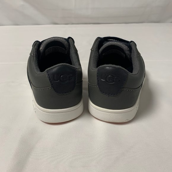 Kids UGG Marcus Leather Sneaker - Picture 3 of 3